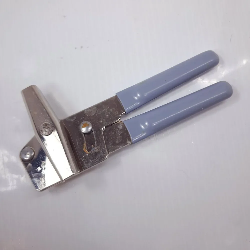 Vintage Swing Away Can Opener dusty Blue pastel Grips Swing-A-Way Made In USA